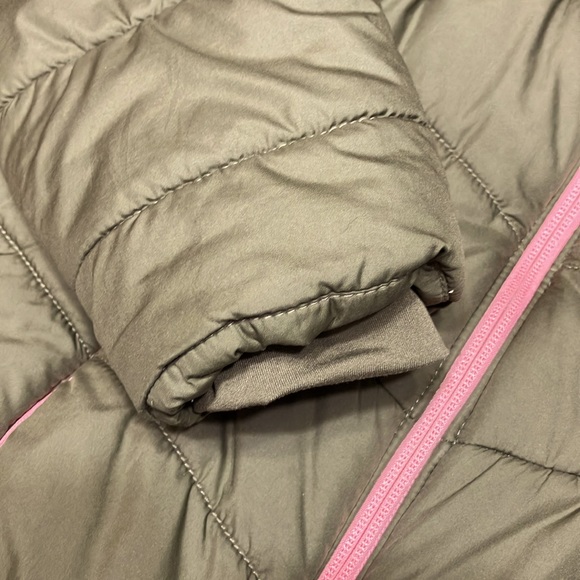 Girls Columbia puffer jacket size S (7/8) - Picture 4 of 12